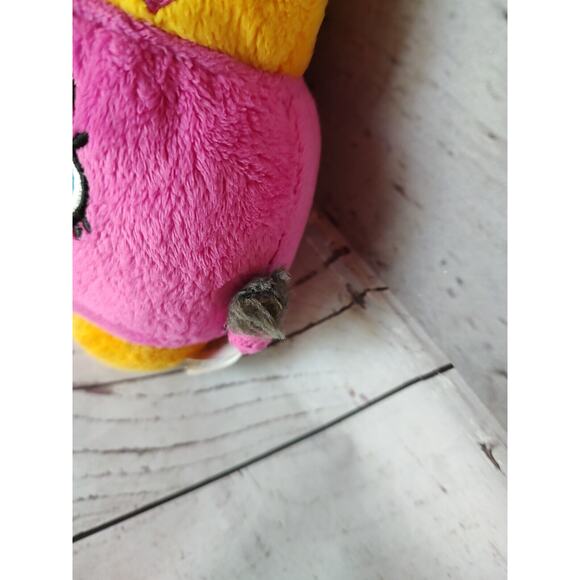 Shopkins Lippy Lips Plush 8in Stuffed Animal Plush Toy - Picture 2 of 6